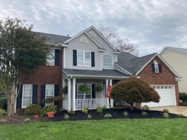 House washing and roof cleaning in concord nc