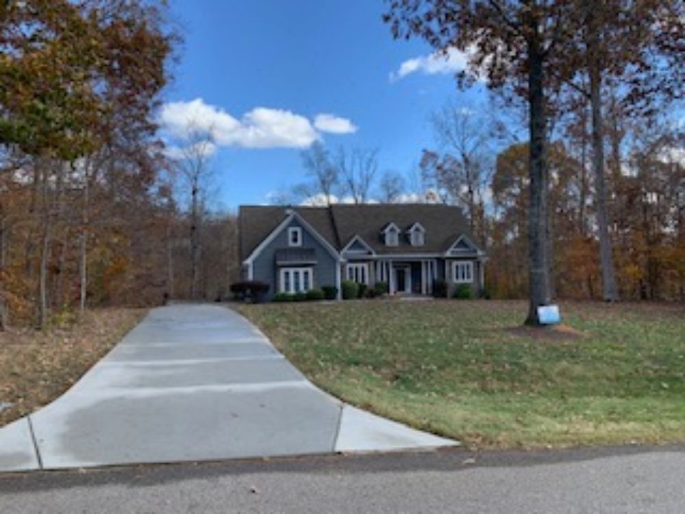 Roof cleaning gutter brightening and driveway cleaning in mt ulla nc