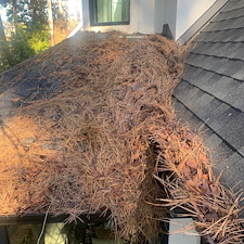 Gutter-Cleaning-Cornelius-NC 1